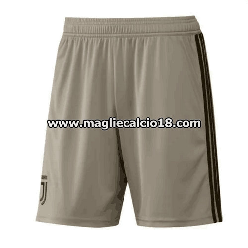 seconda divisa pantaloncini juventus 2018-2019